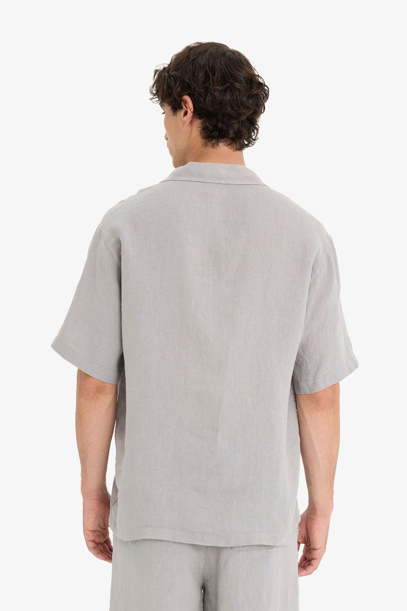رجال رمادي فاتح قميص كتان نص ردن قصة مريحة وياخة مستديرة
