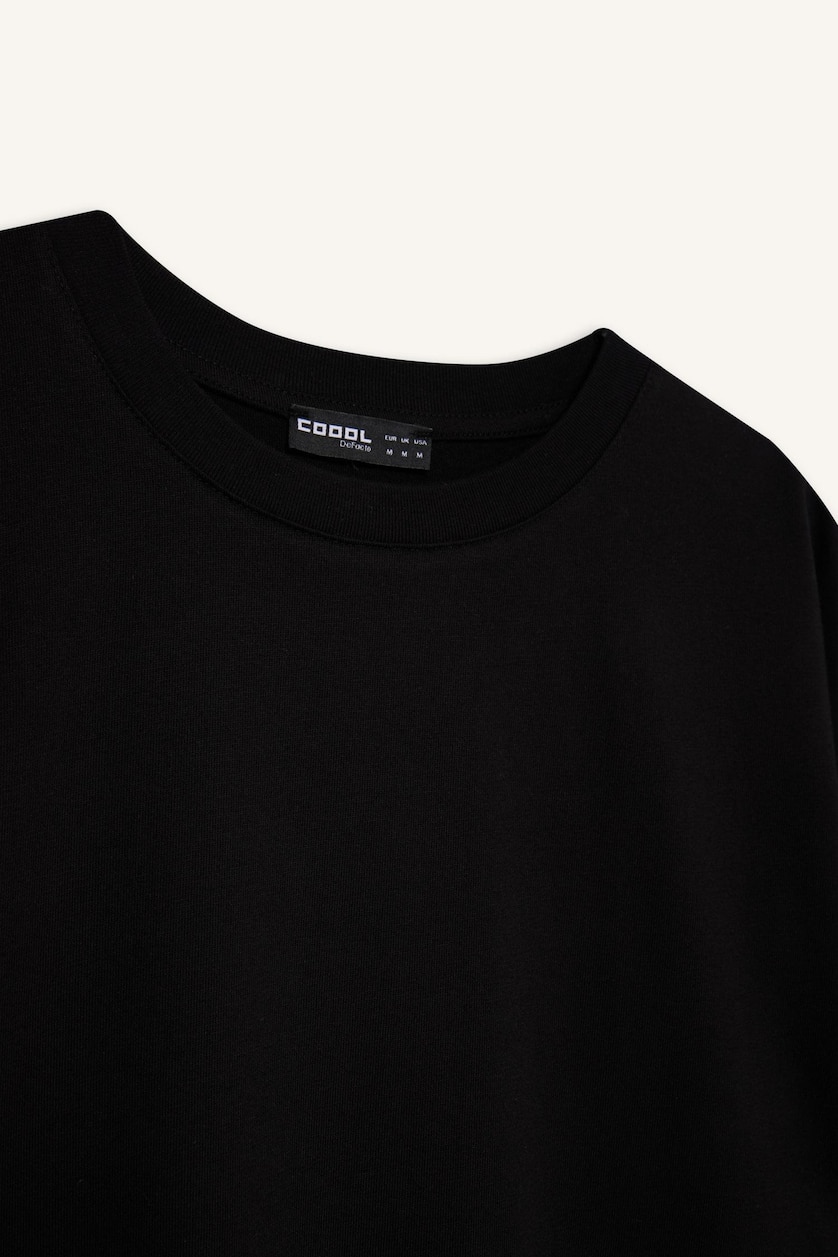 Women Black Loose Fit Short Sleeve T-Shirt