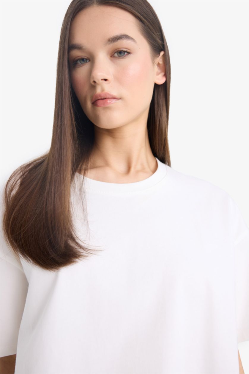 Kadın Kırık Beyaz Coool Loose Fit Basıc Beyaz Tişört