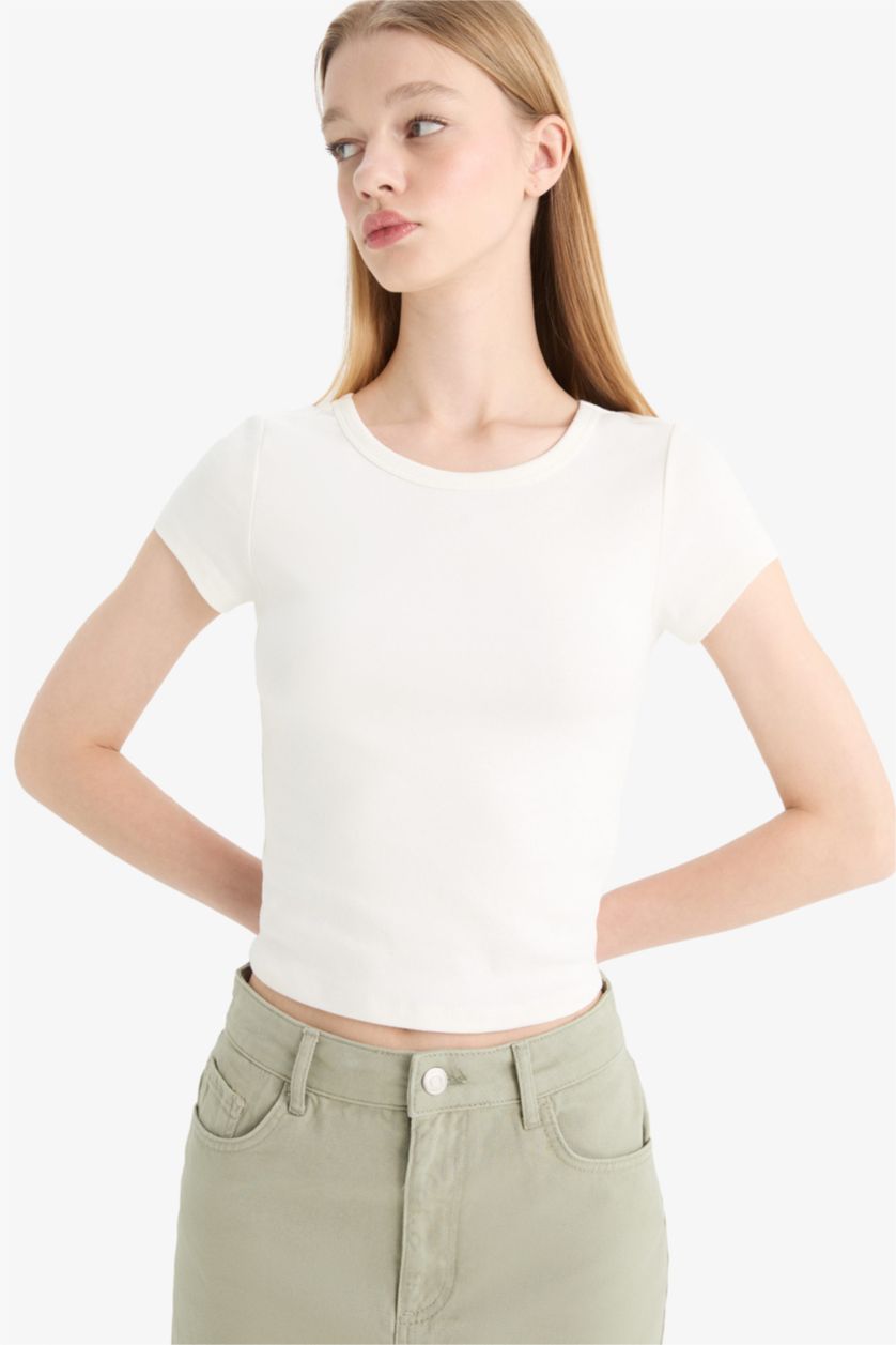 Kadın Kırık Beyaz Coool Fitted Basic Düz Ribana Kısa Kollu Tişört