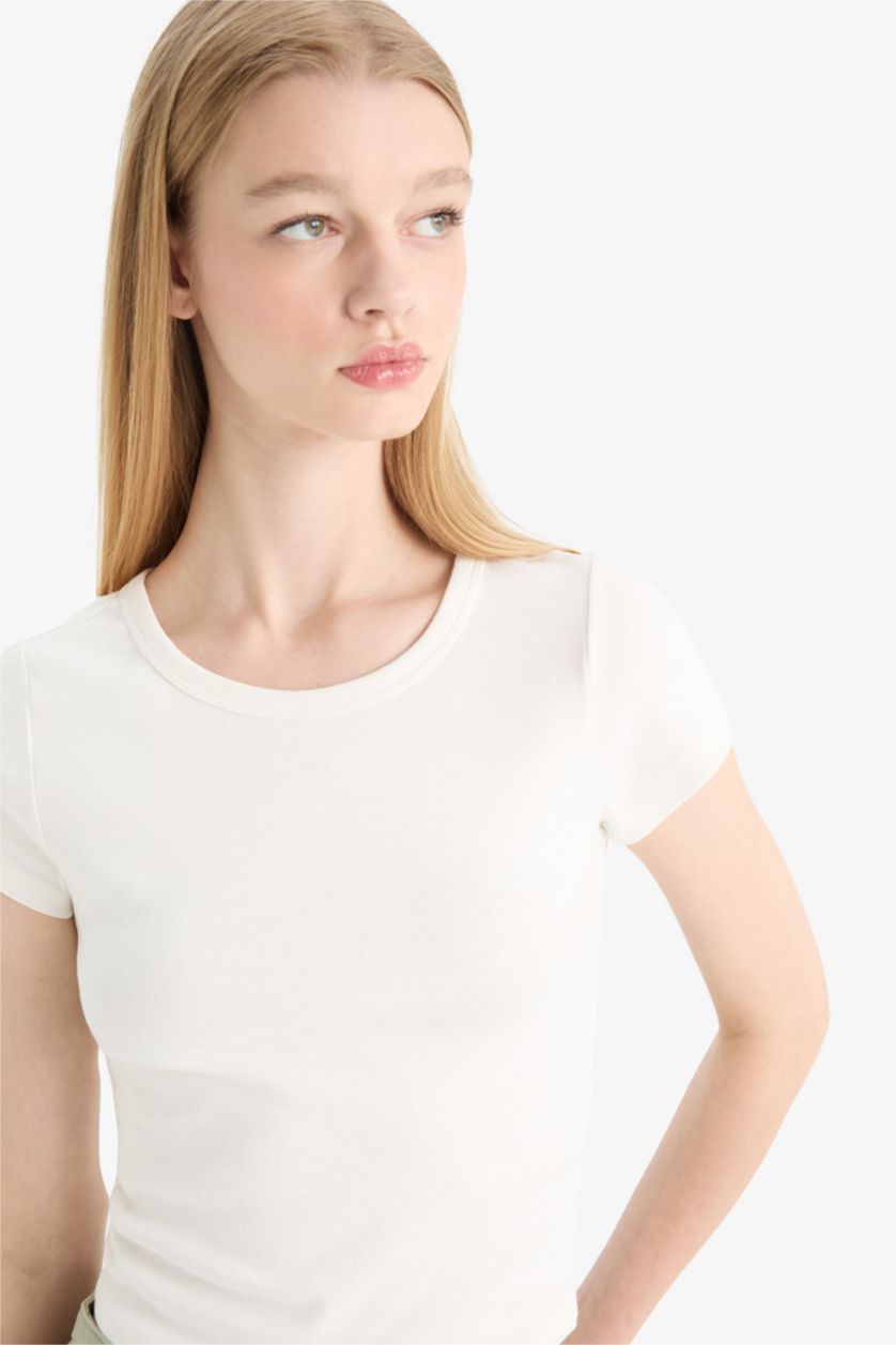 Kadın Kırık Beyaz Coool Fitted Basic Düz Ribana Kısa Kollu Tişört
