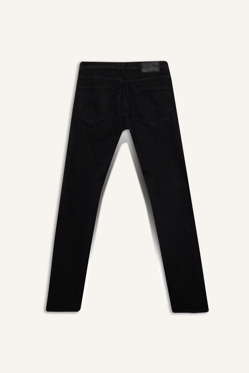 Man Black Sergio Regular Fit Regular Waist Straight Leg Jeans