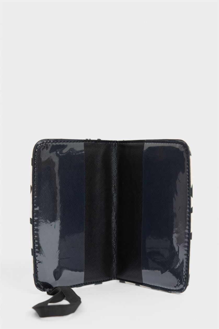 Kadın Bej Kadın Kalp Desenli Suni Deri Pasaportluk ve Valiz İsimliği Set