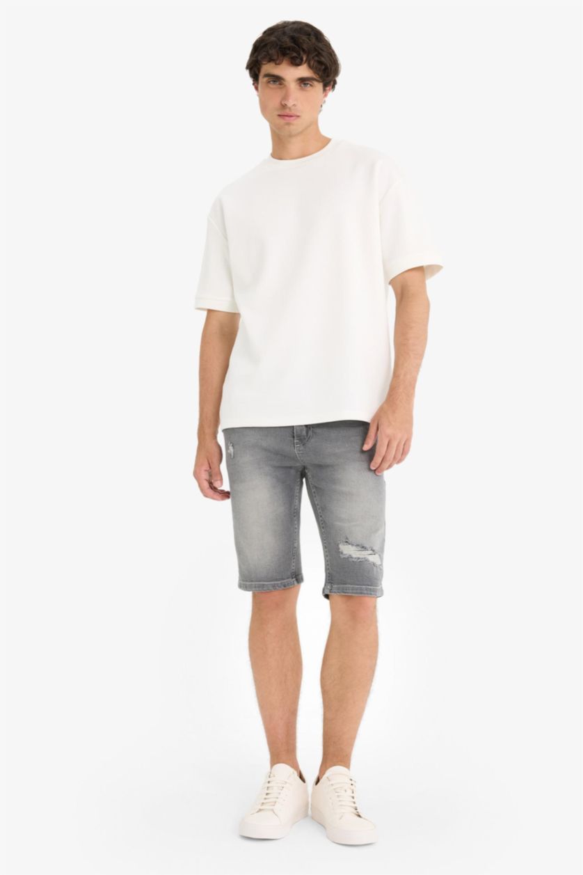 Erkek Açık Gri Slim Fit Dar Kesim Jean Bermuda Şort