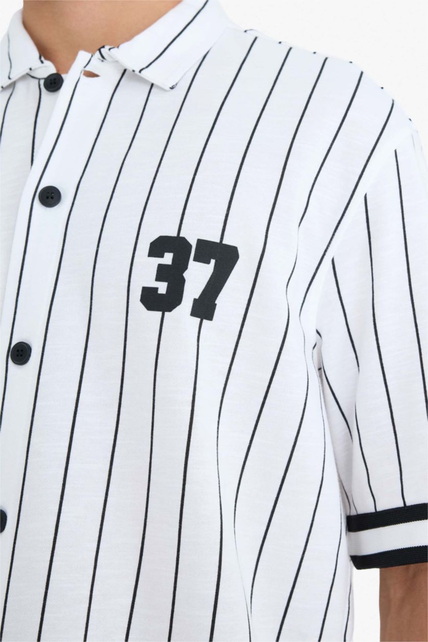 Erkek Ekru Relax Fıt Polo Yaka Baskılı Kısa Kollu Gömlek