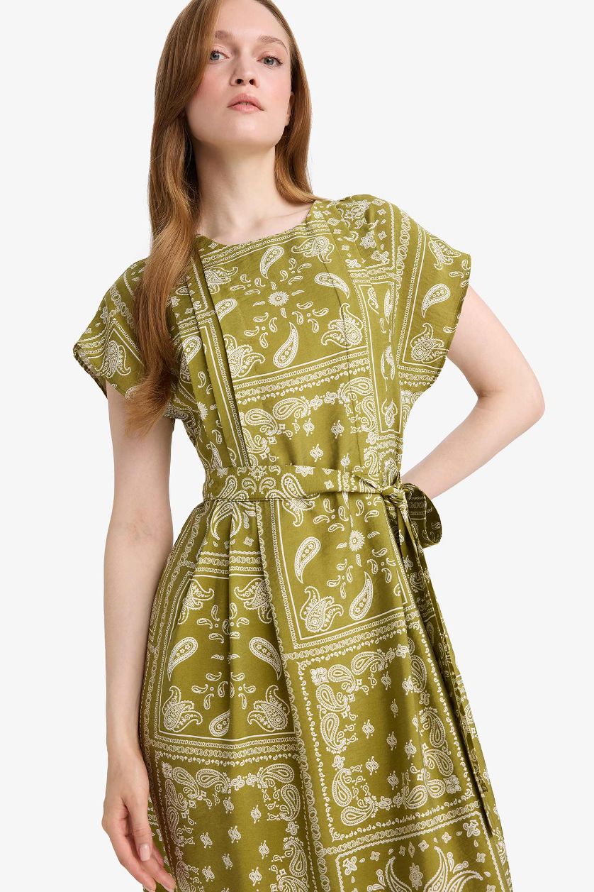 Kadın Haki A Kesim Yuvarlak Yaka Desenli Kısa Kollu Midi Elbise