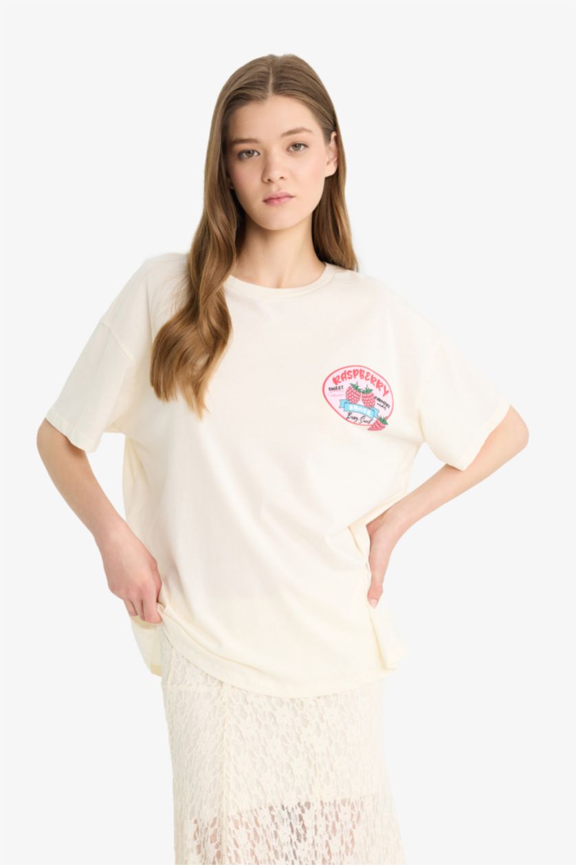 Kadın Ekru Oversize Geniş Kalıp Bisiklet Yaka Sırt Baskılı Kısa Kollu Tişört