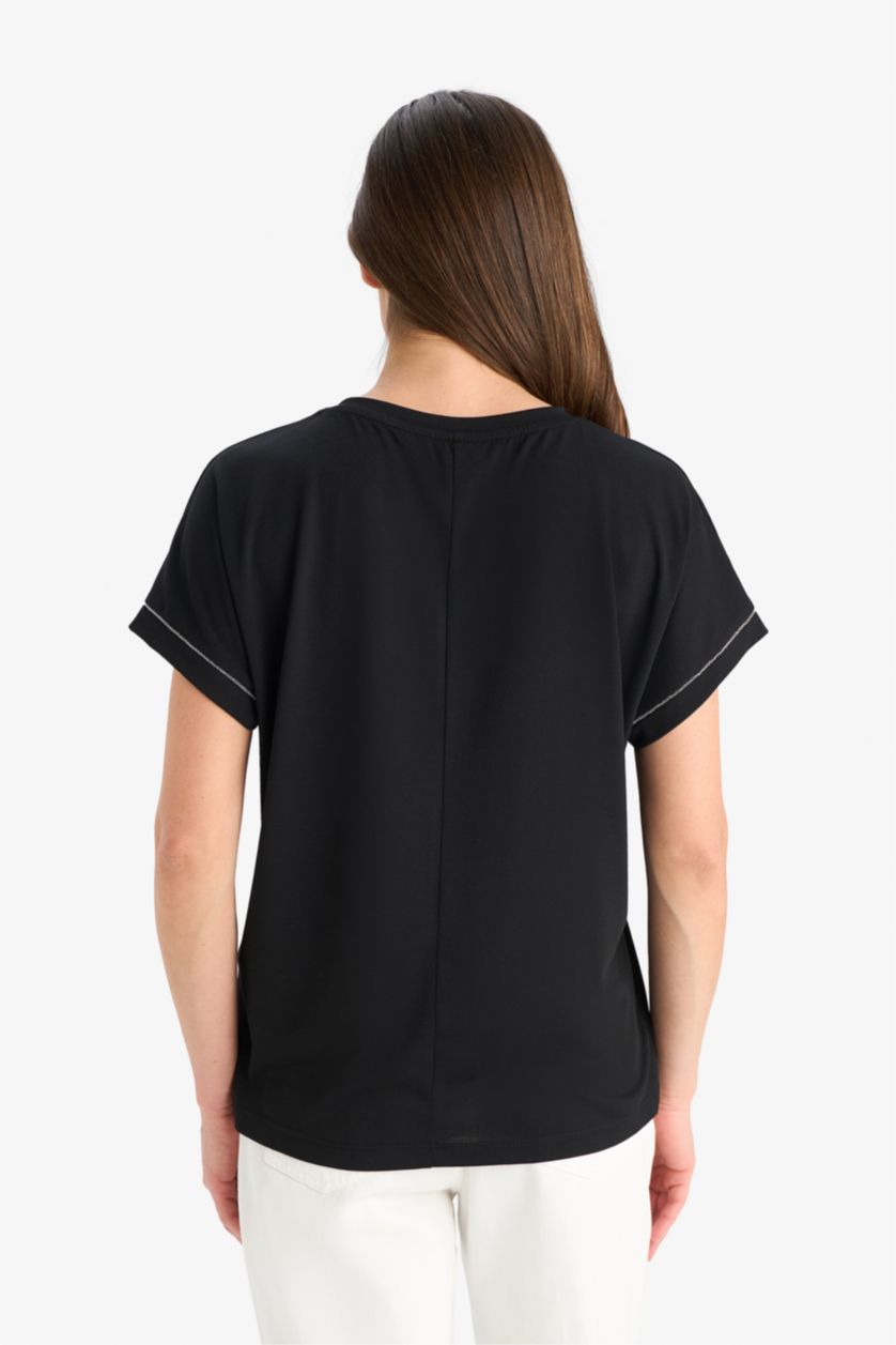 Kadın Siyah V Yaka Basic Düz Kısa Kollu Tişört