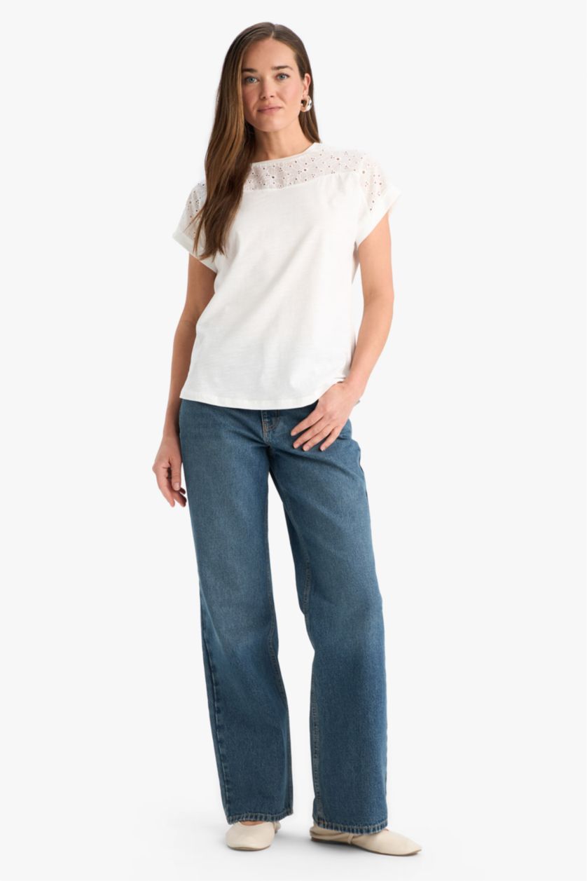 Kadın Ekru Kısa Kollu Tişört