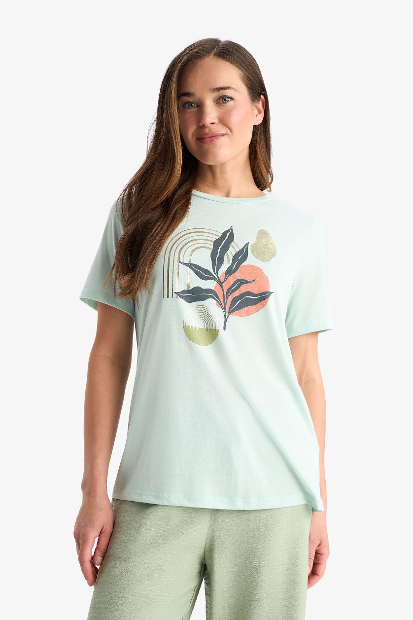 Woman Mint Regular Fit Crew Neck Printed Short Sleeve T-Shirt