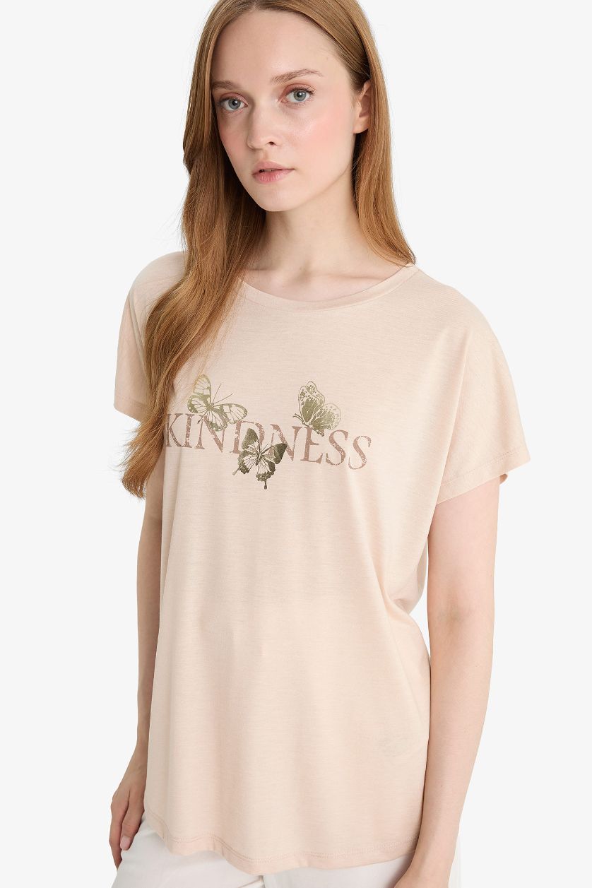 نساء بيج Regular Fit Crew Neck Printed T-Shirt