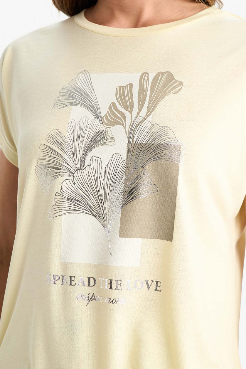 نساء أصفر فاتح تيشيرت نص ردن بياخة مستديرة وقصة عادية