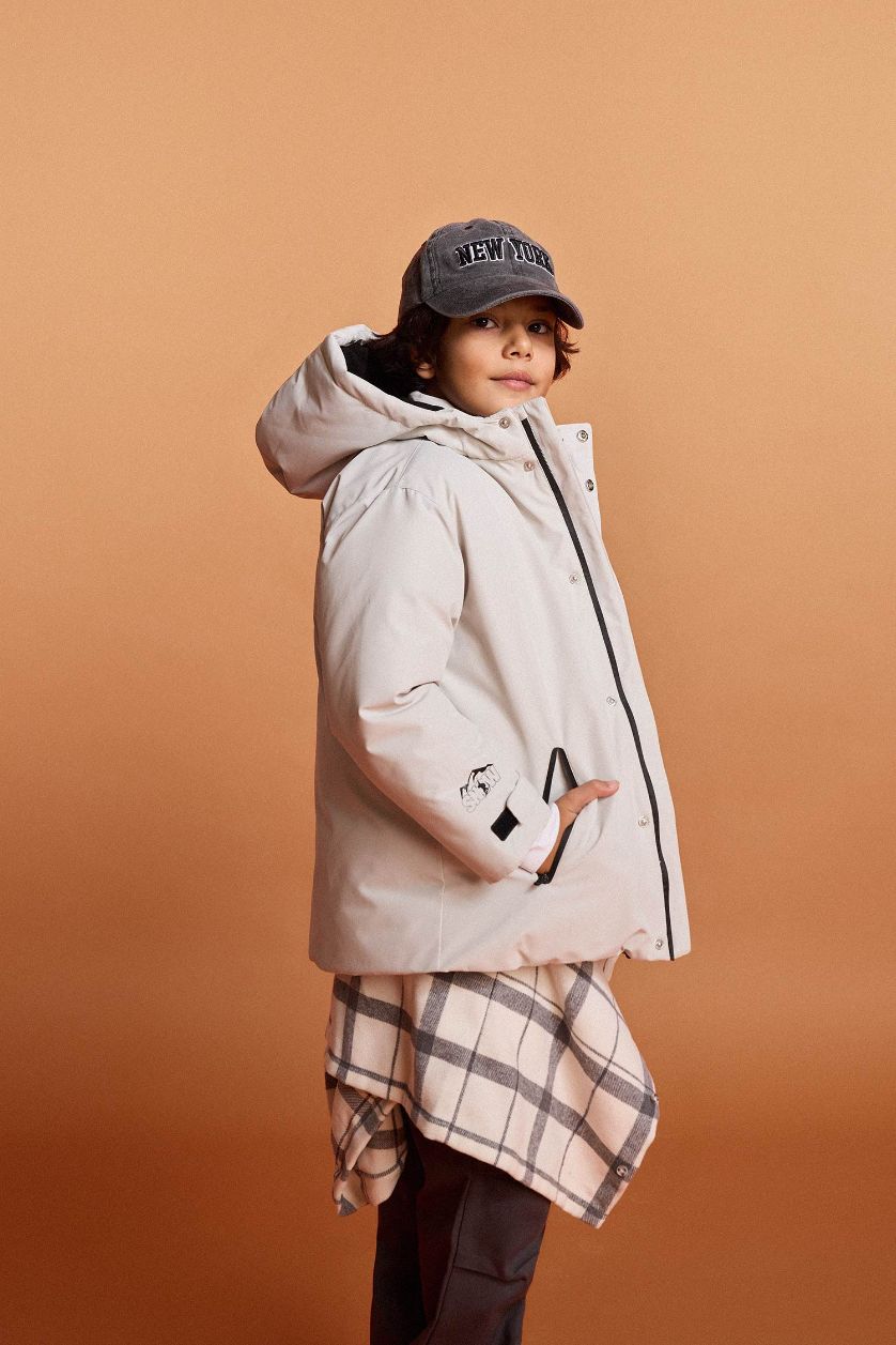 Erkek Çocuk - Genç Erkek Açık Gri Su İtici Kapüşonlu Polar Astarlı Mont Erkek Çocuk