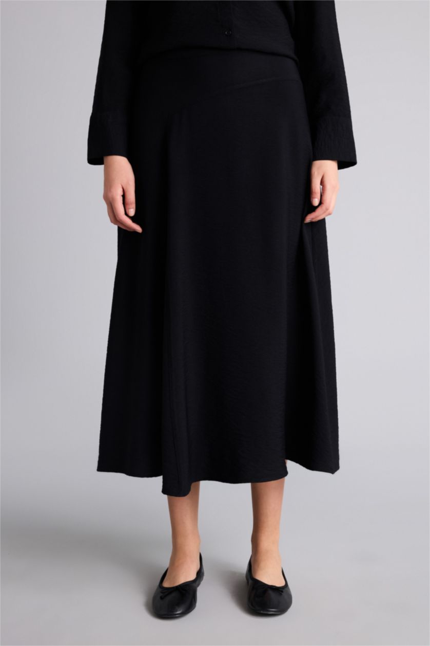 Kadın Siyah A Kesim Etek