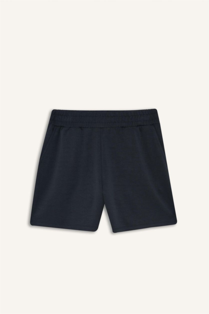 Kadın Siyah Standart Fit Kısa Paça Modal Şort