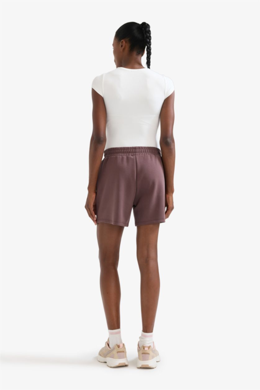 Kadın Kahve Standart Fit Kısa Paça Modal Şort