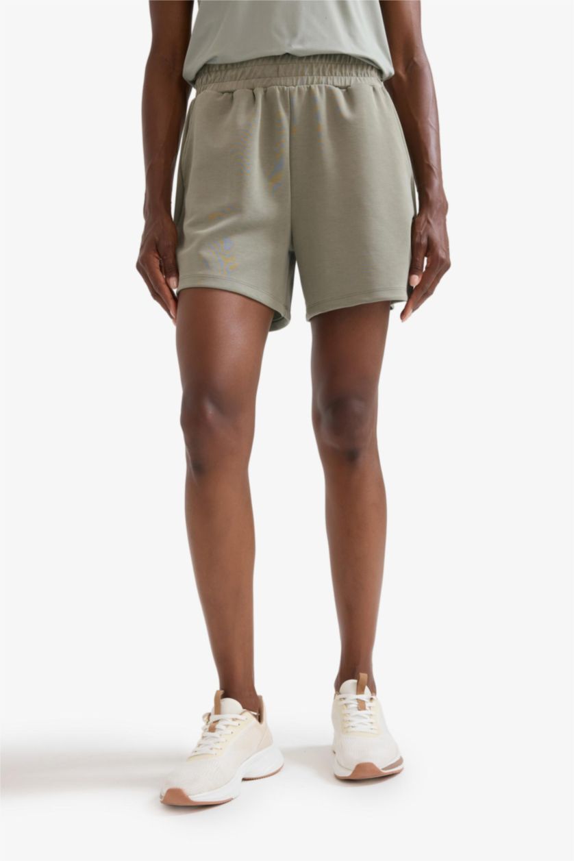 Kadın Haki Standart Fit Kısa Paça Modal Şort