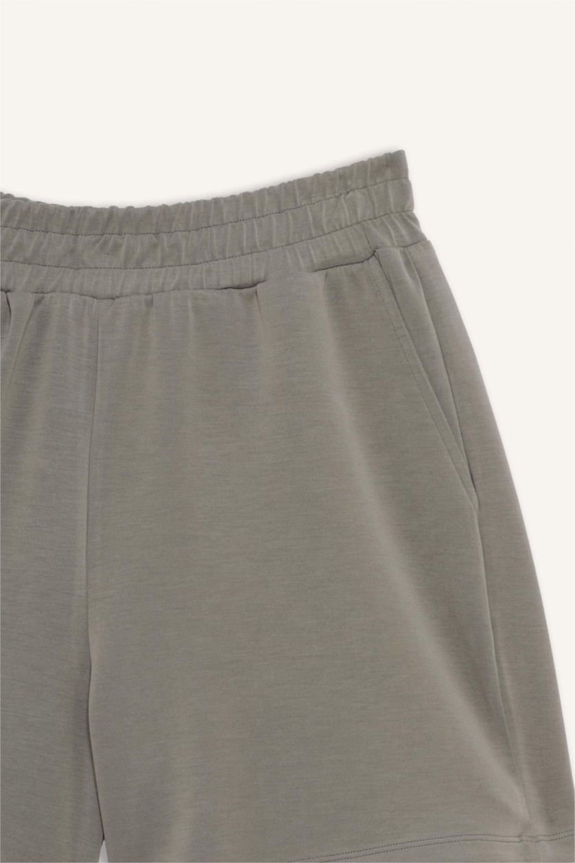 Kadın Haki Standart Fit Kısa Paça Modal Şort