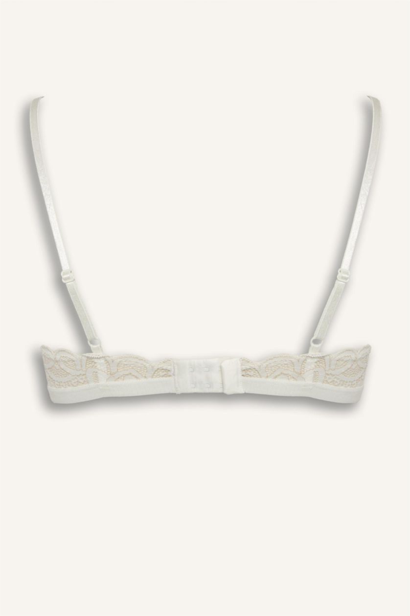 Women White Unpadded Wire-Free Lace Triangle Bra
