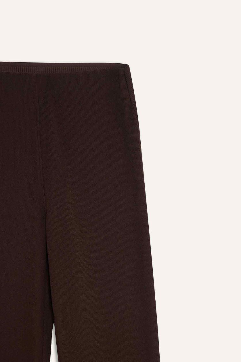 Kadın Kahve Flare Fit Toparlayıcı Yüksek Bel İspanyol Paça Standart Boy Ribana Sporcu Pantolon