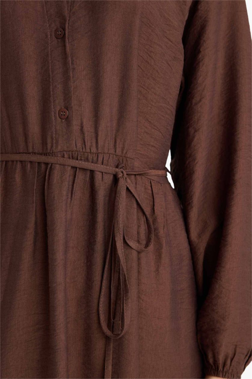 حريمي بني فستان طويل بكم طويل قصة مريحة