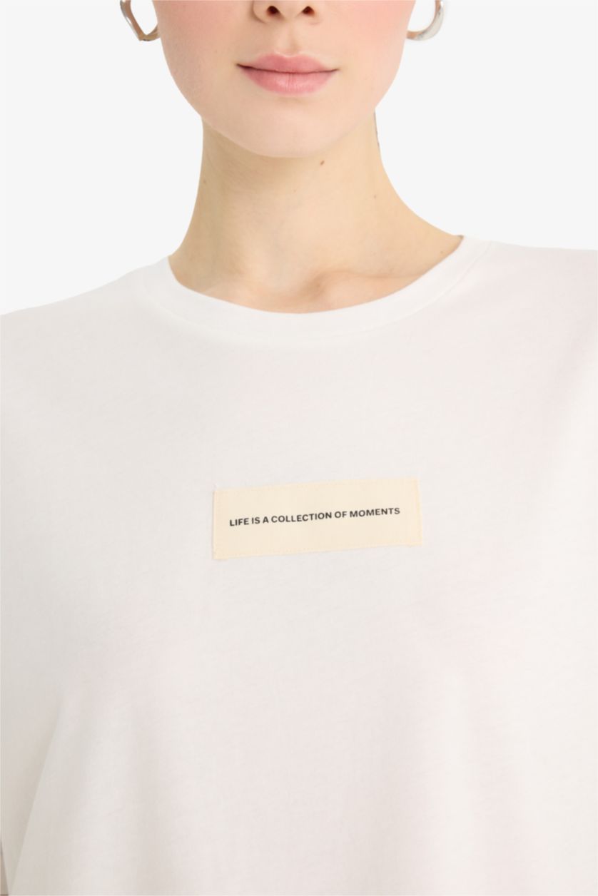 نساء بيج فاتح Relax Fit Crew Neck Applique Printed Cotton T-Shirt