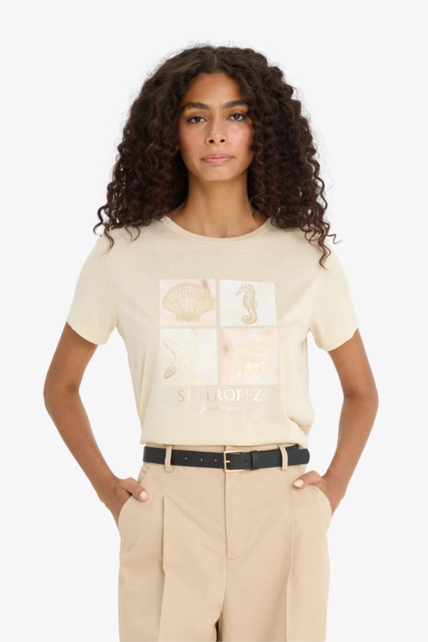 Kadın Bej Regular Fıt Bisiklet Yaka Deniz Baskılı Kısa Kollu Tişört