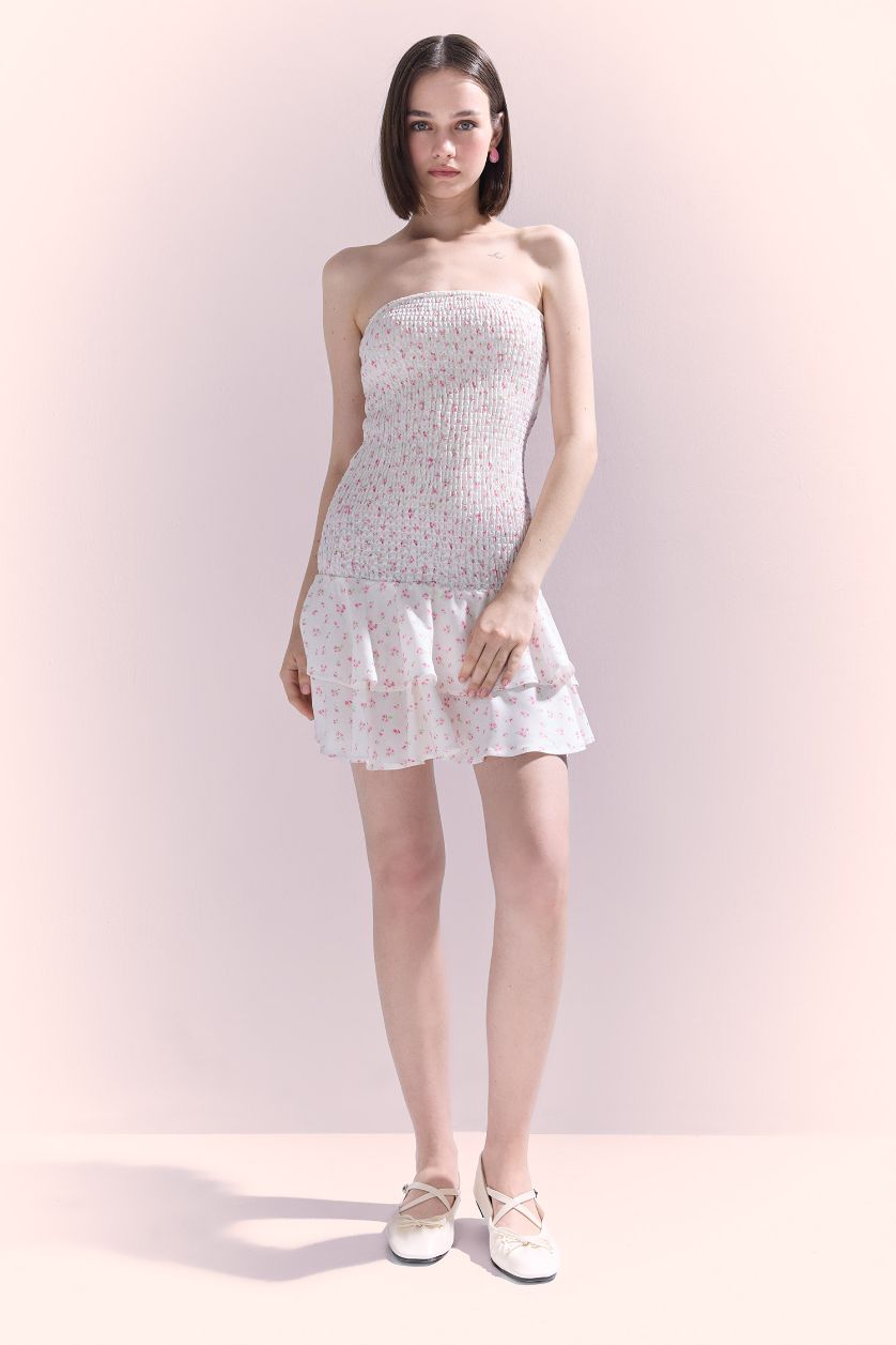 Kadın Kırık Beyaz Fitted Straplez Çiçekli Gipeli Mini Yazlık Elbise