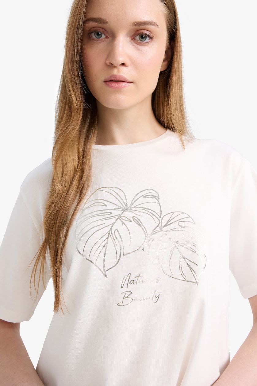 نساء بيج فاتح قميص طويل فلورال قصة عادية بياخة مستديرة