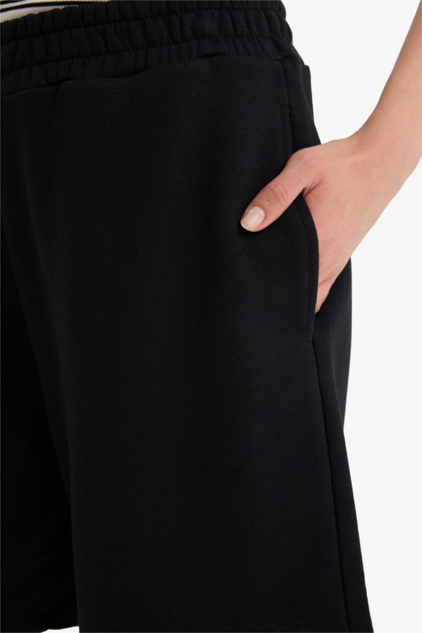 نساء أسود شورت برمودا اسود بخصر مطاطي