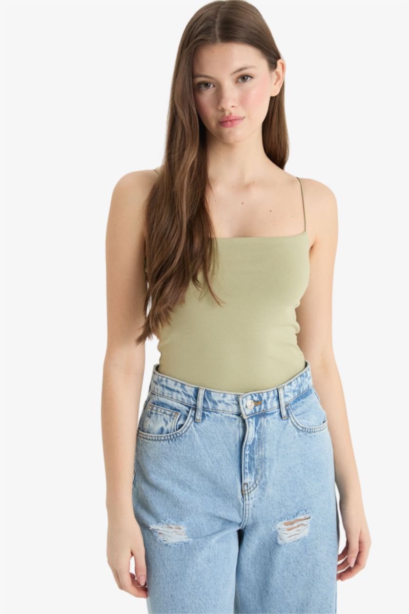 Kadın Açık Haki Fitted Kare Yaka Basic Düz Askılı Atlet