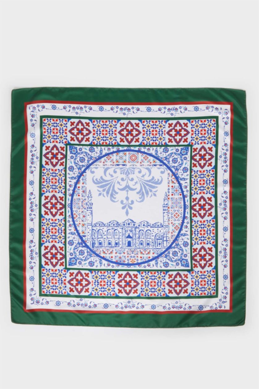 Kadın Mavi Kadın Ulu Camii Temalı Fular