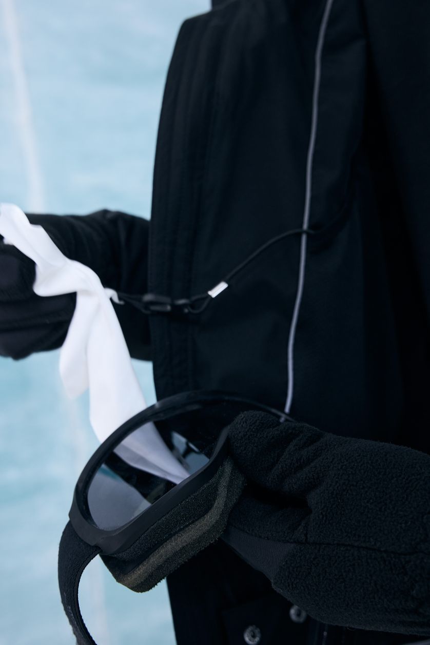 رجال أسود جاكيت تزلج مقاوم للماء قصة عادية بغطاء للرأس