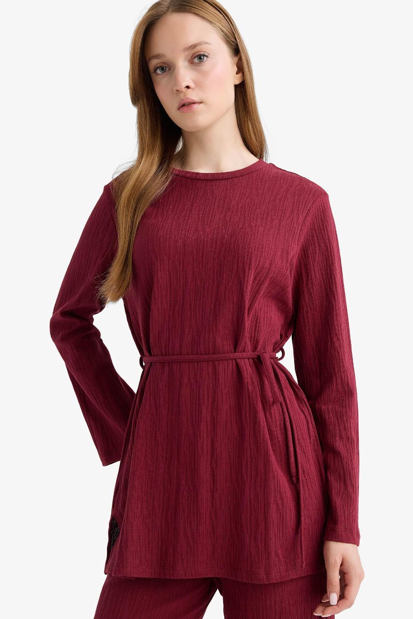 FEMME Bordeaux Tunique à col rond avec cordon à nouer et manches longues Coupe régulière