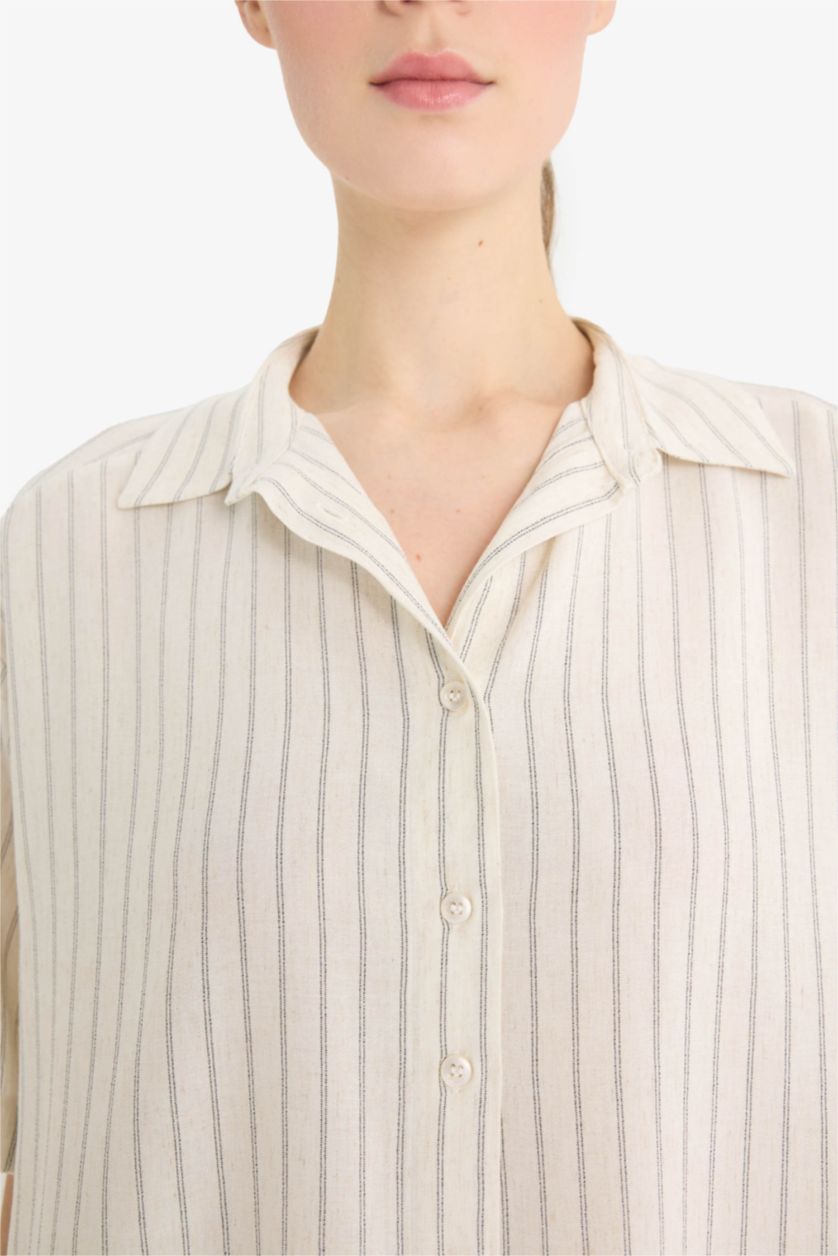 نساء بيج فاتح قميص مخطط نص ردن قصة فضفاضة من مزيج الكتان