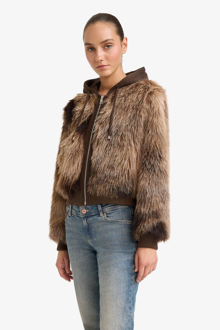Kadın Kahve Regular Fit Kapüşonlu Fermuarlı Suni Kürk Mont