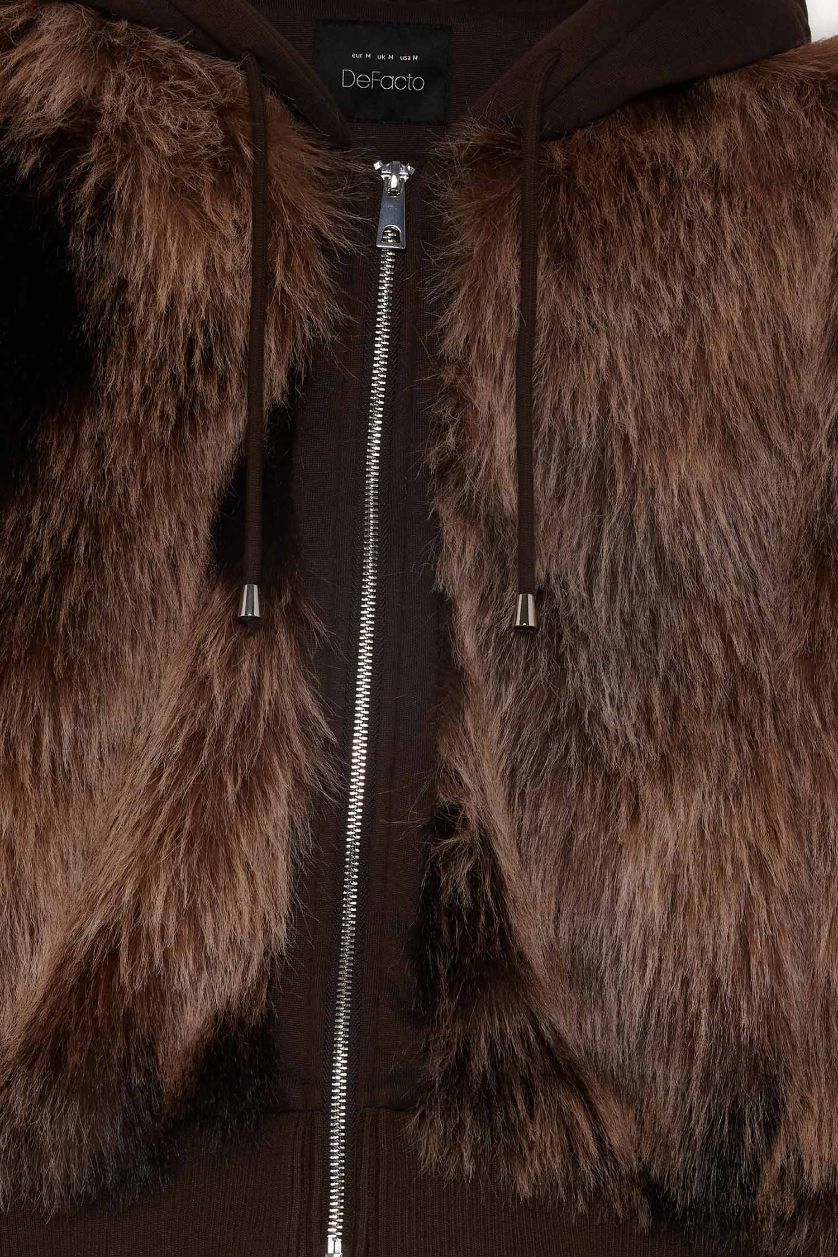 Kadın Kahve Regular Fit Kapüşonlu Fermuarlı Suni Kürk Mont