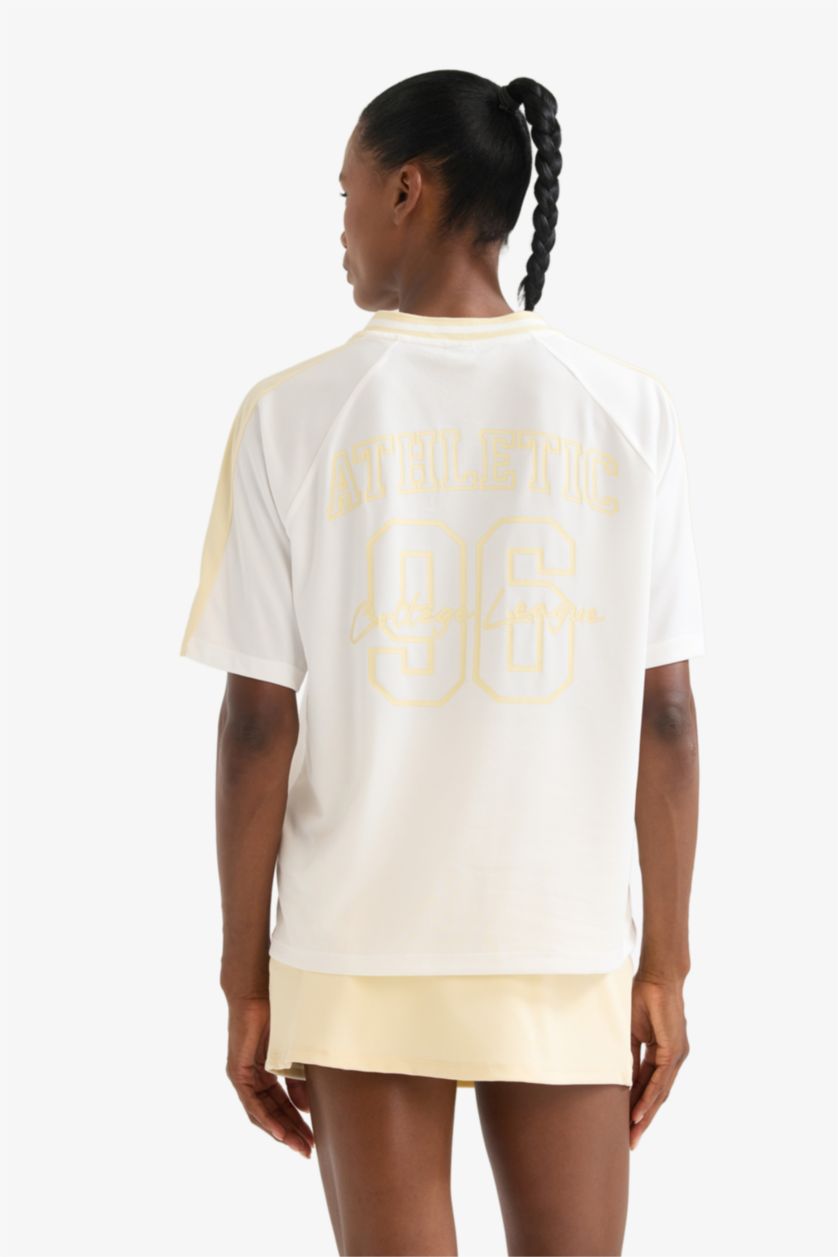 Kadın Ekru Oversize Geniş Kalıp Bisiklet Yaka Baskılı Sporcu Kısa Kollu Tişört