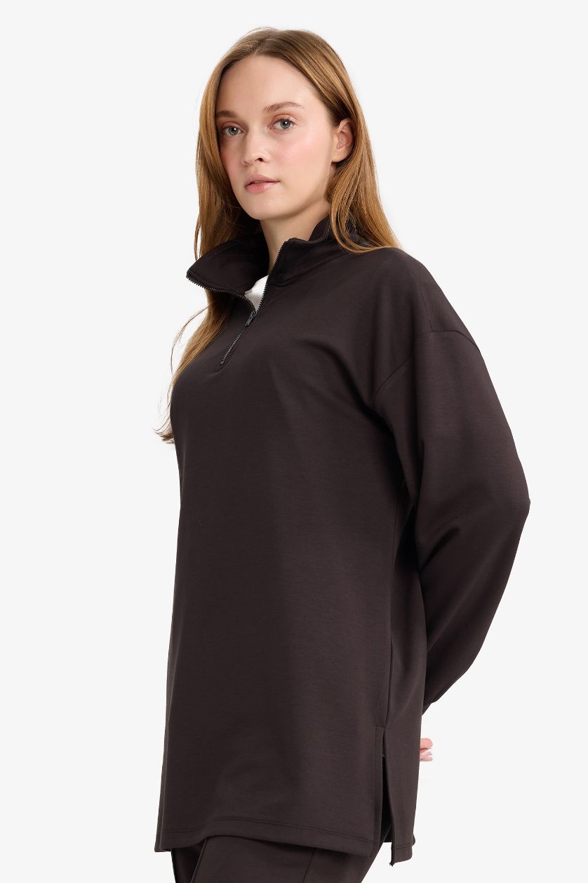 Kadın Kahve Regular Fıt Fermuarlı Yaka Uzun Kollu Tunik