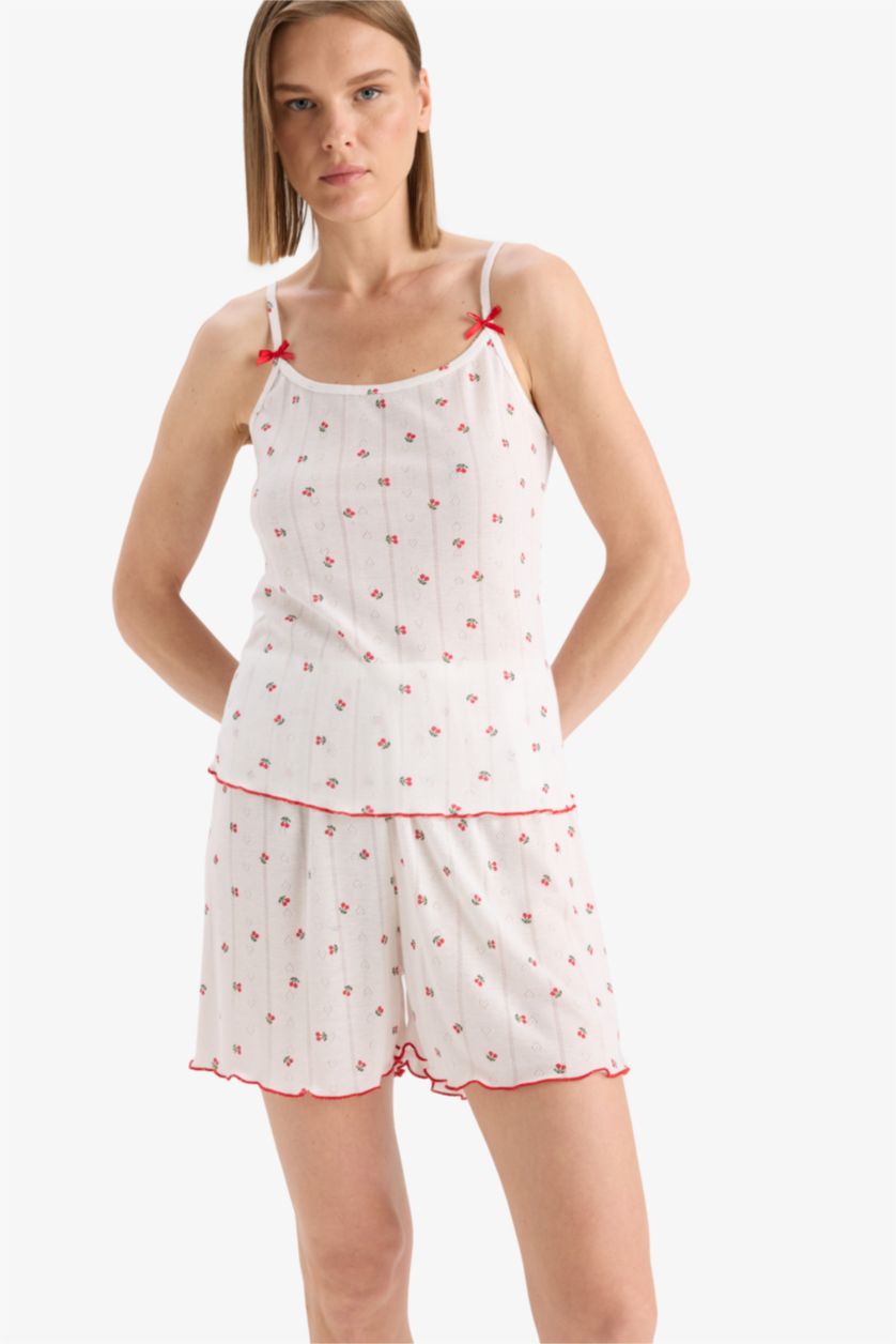 Kadın Ekru Regular Fit Pijama Takımı Desenli Askılı Üst Beli Lastikli Şort