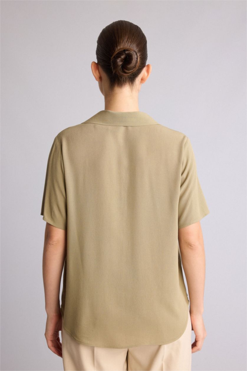 Kadın Açık Haki Regular Fit Krinkıl Gömlek