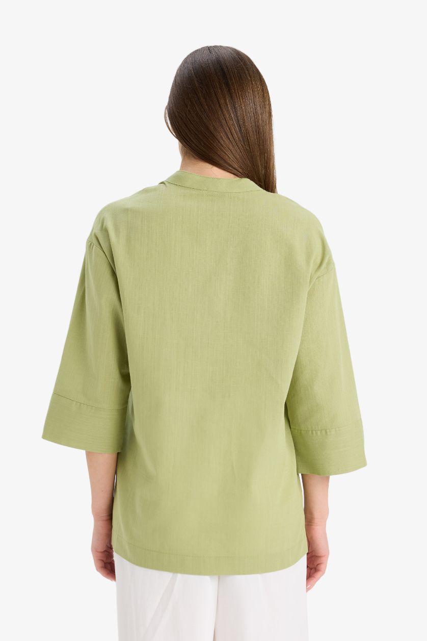 Kadın Yeşil Regular Fit Apaş Yaka Flamlı Pamuk Uzun Kollu Gömlek
