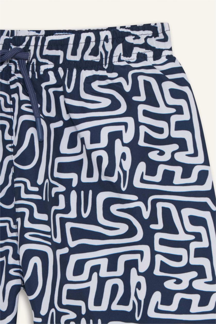 أولادي كحلي شورت بحر اولادي أبيض كحلي