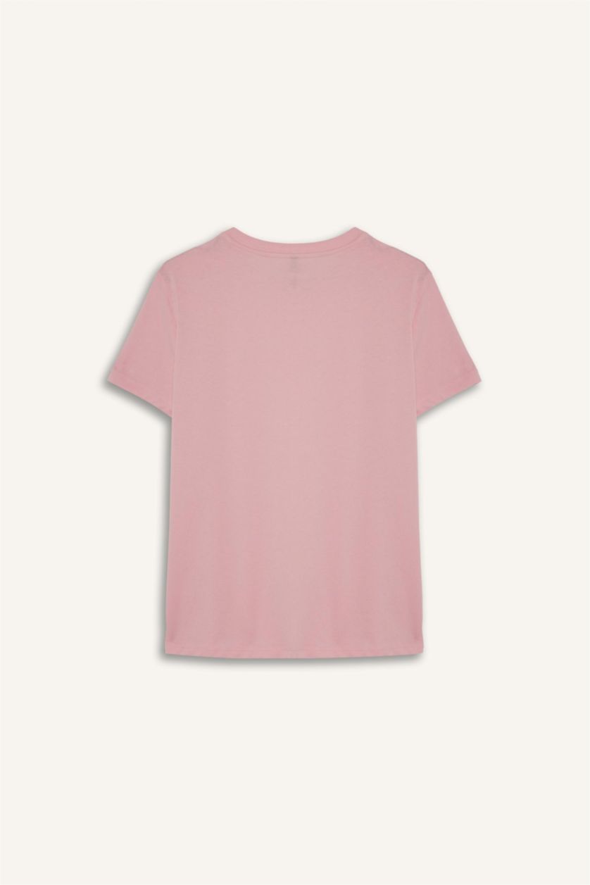 نساء زهري فاتح تيشيرت نص ردن ممشط قصة عادية وياخة مستديرة