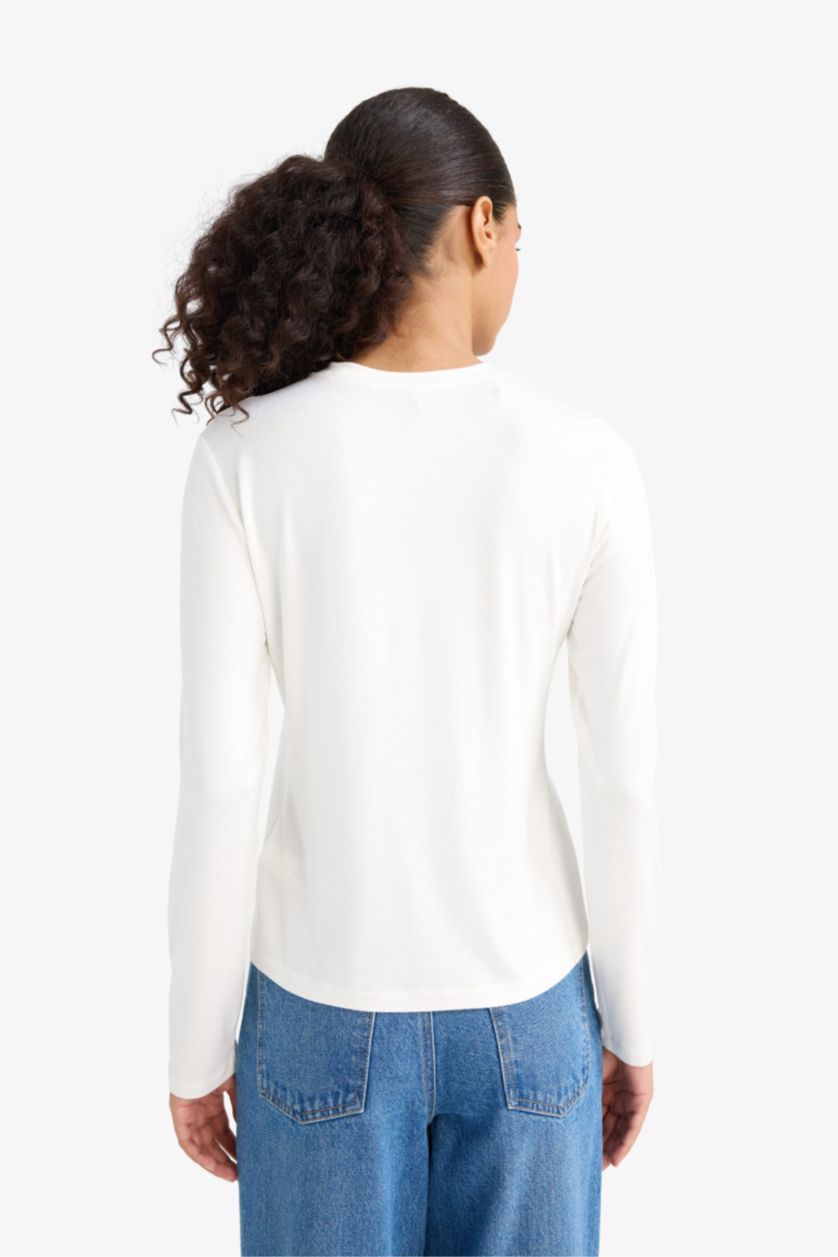 نساء أبيض تيشيرت ردن طويل سليم فيت قصة ضيقة وياخة مستديرة