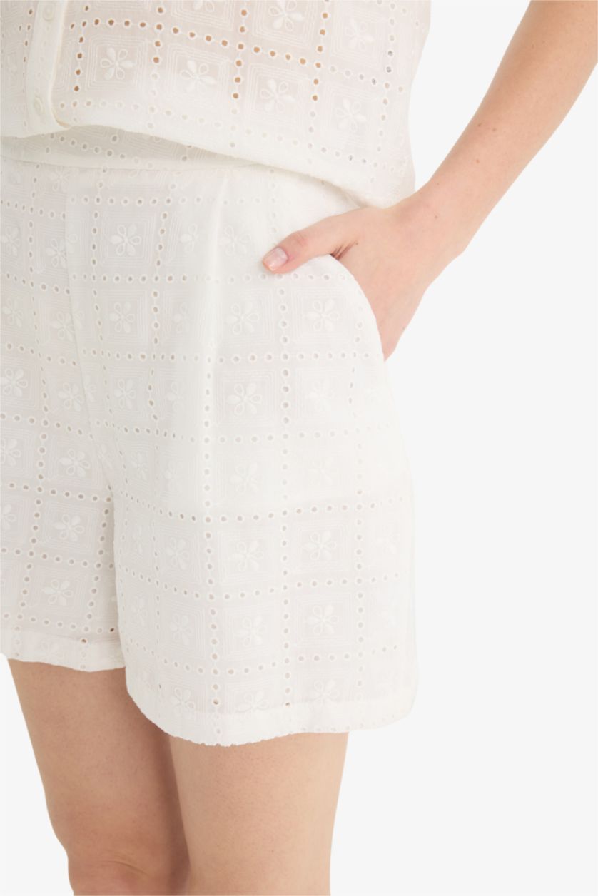 WOMAN White Regular Fit Straight Leg Embroidered Shorts