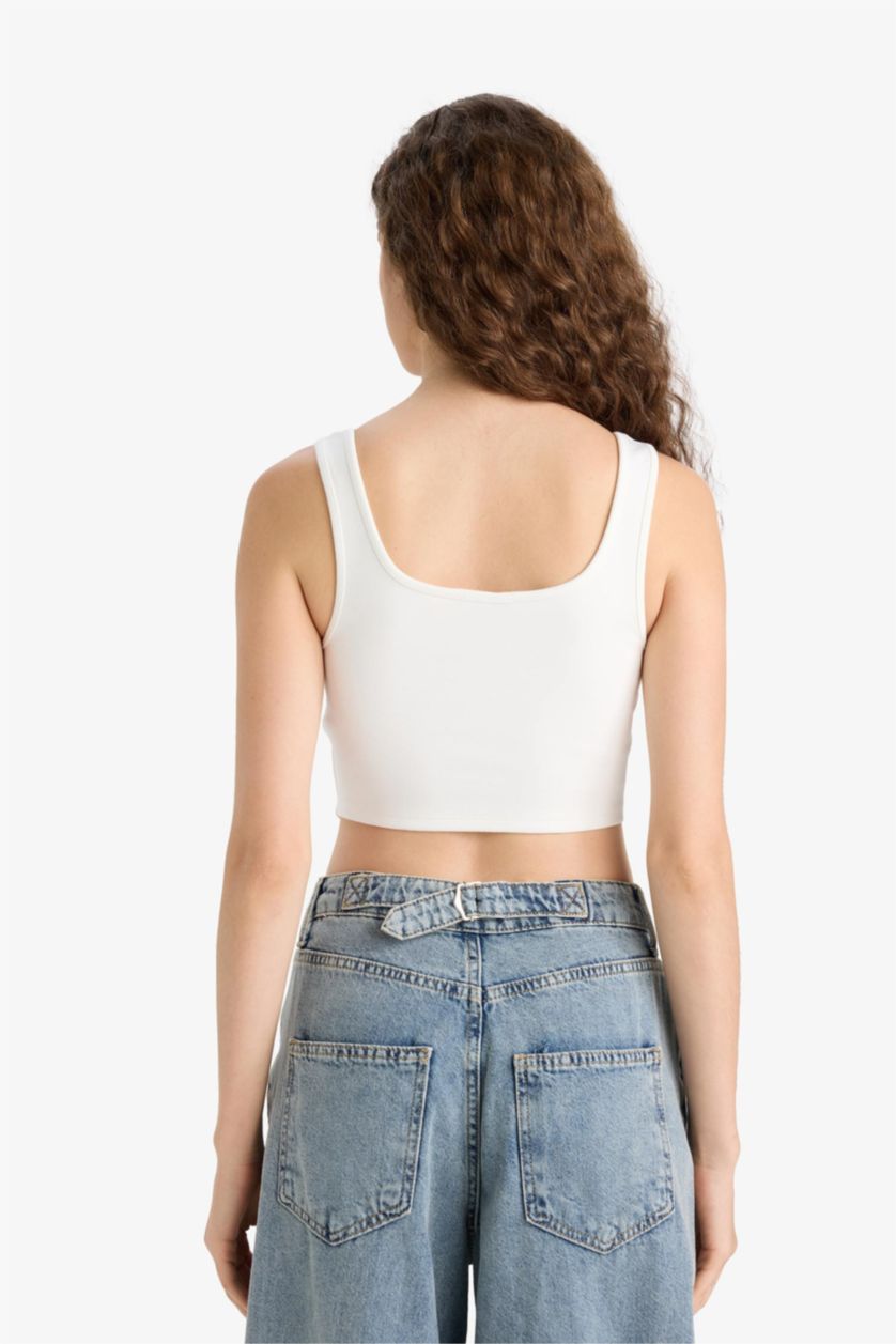 Kadın Kırık Beyaz U Yaka Korseli Beyaz Atlet