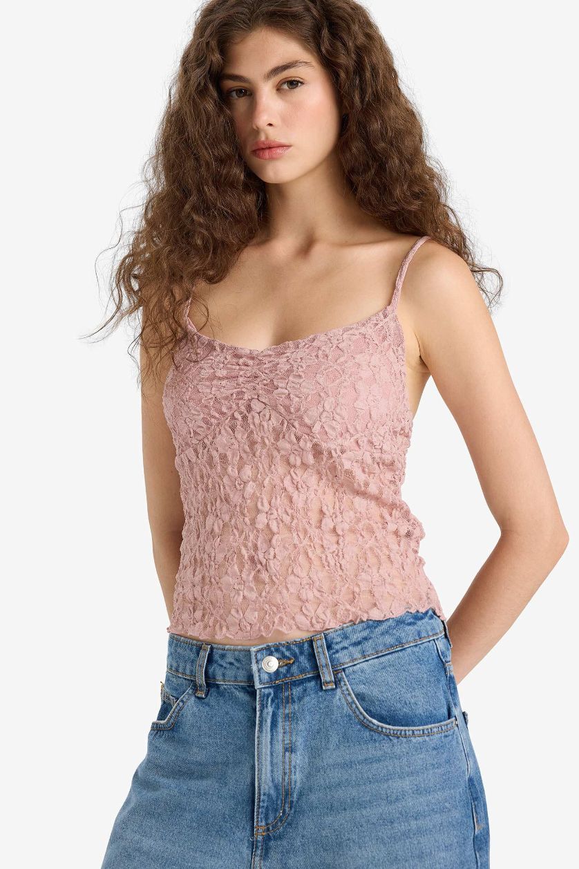 Kadın Gülkurusu Slim Fit Dar Kesim V Yaka Dantel Askılı Atlet