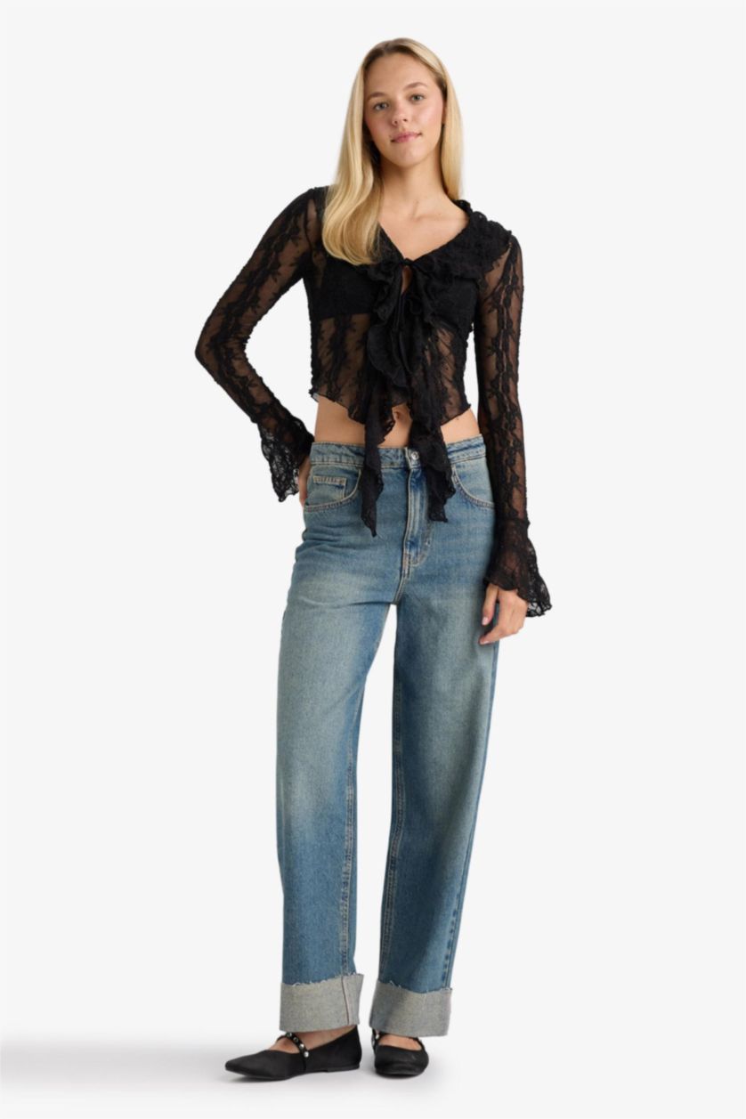 Kadın Siyah Slim Fit Dar Kesim V Yaka Dantel Önden Bağlamalı Uzun Kollu Bluz