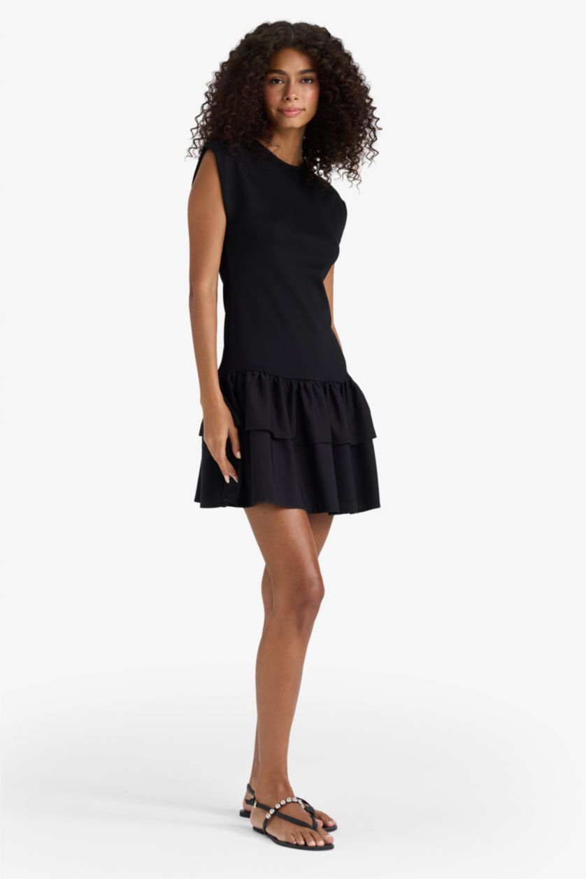 Kadın Siyah Bisiklet Yaka Kısa Kollu Mini Elbise